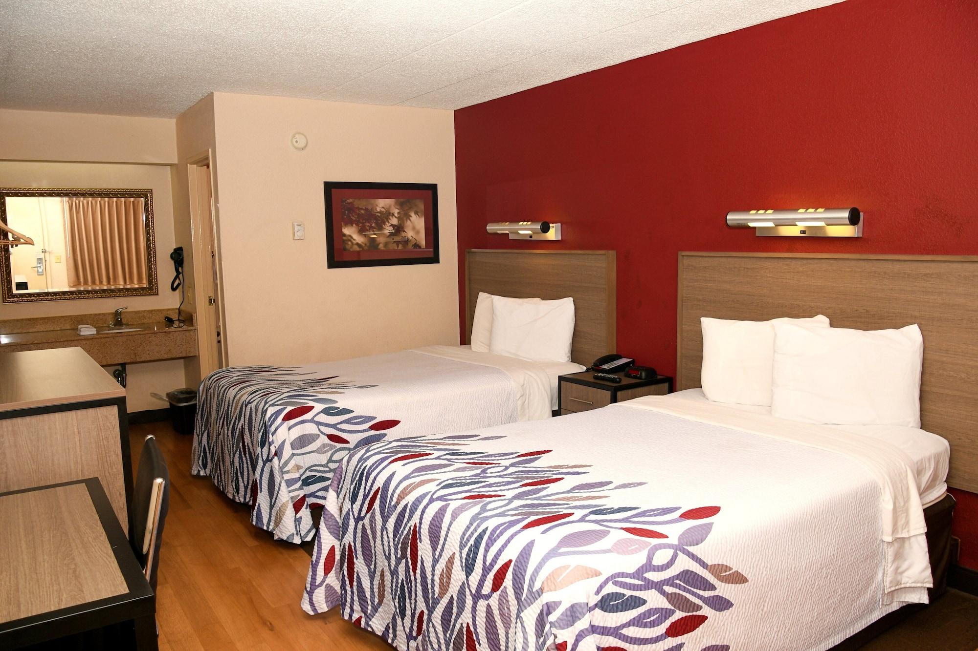 Red Roof Inn Richmond South Екстер'єр фото