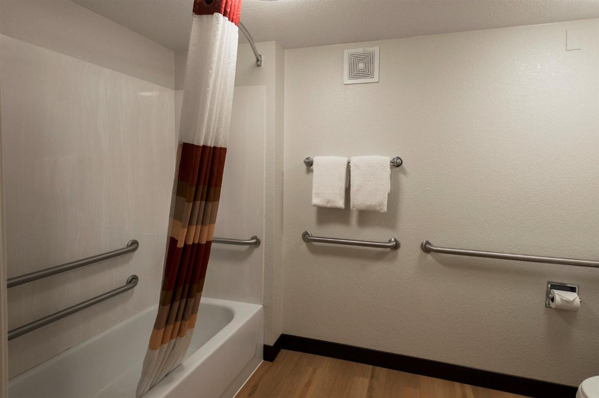 Red Roof Inn Richmond South Екстер'єр фото