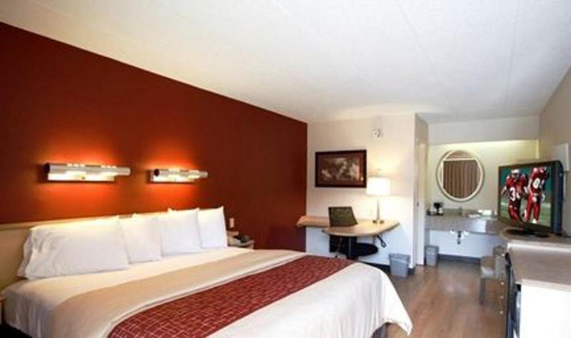 Red Roof Inn Richmond South Екстер'єр фото