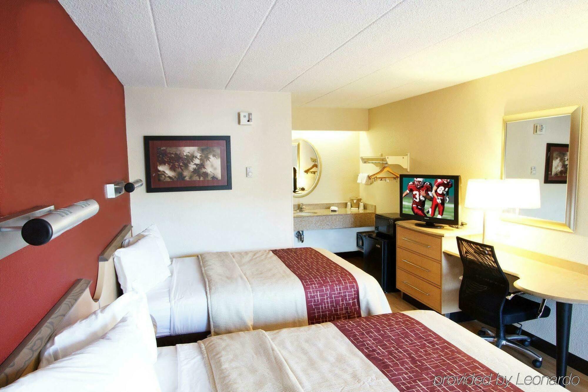 Red Roof Inn Richmond South Екстер'єр фото